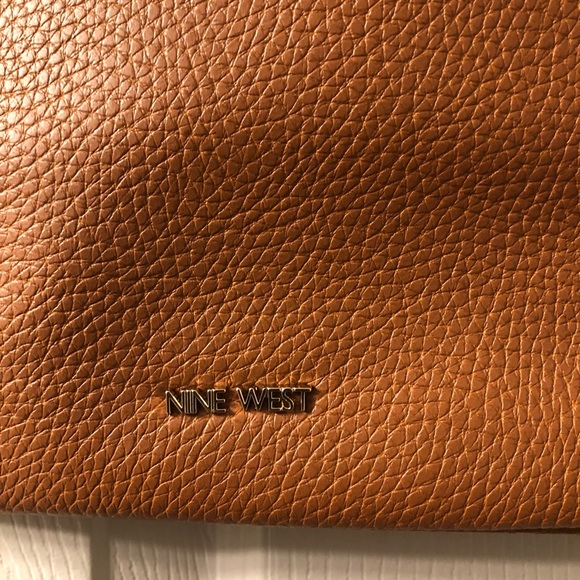 Nine West - Picture 3 of 5